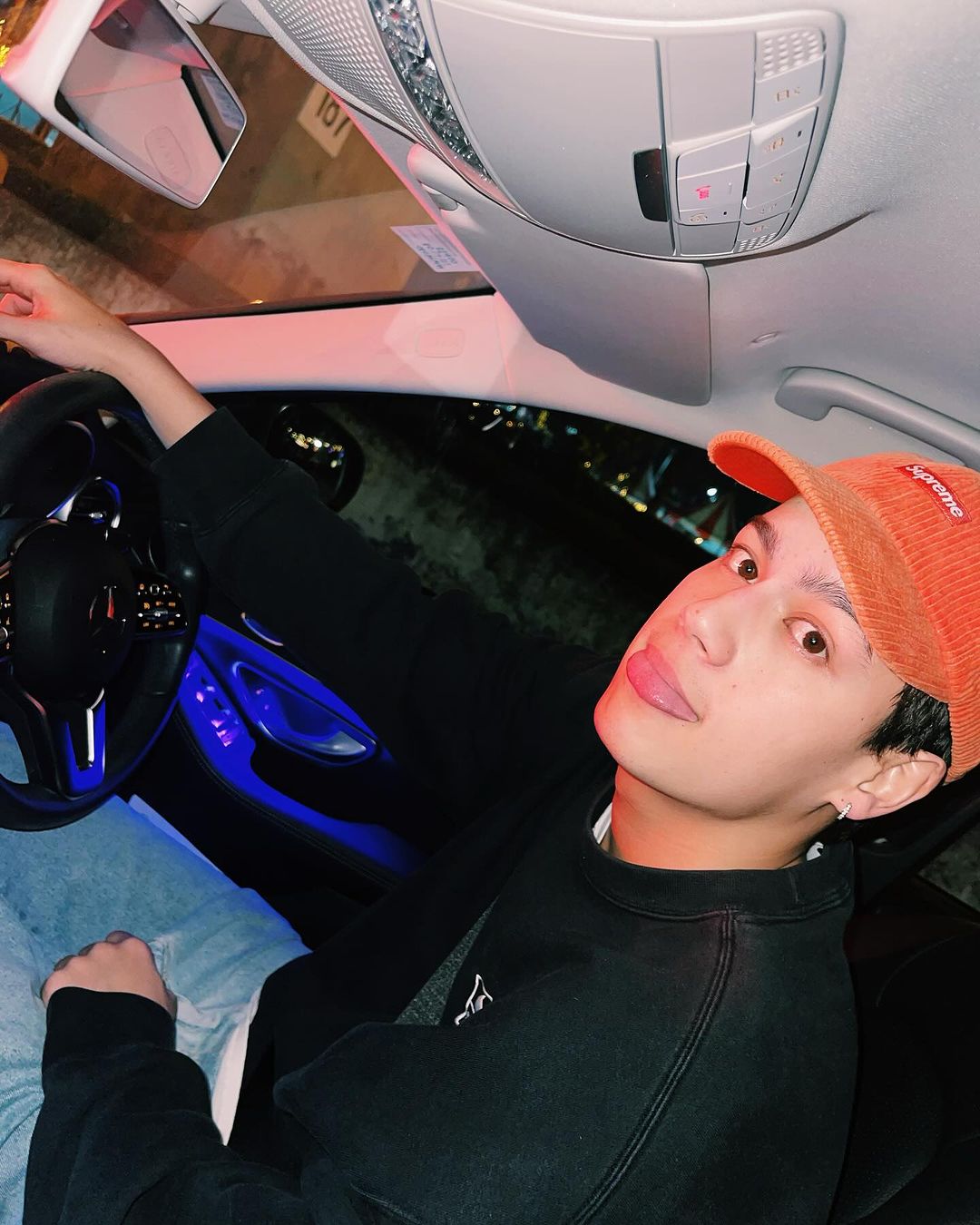 ไอซ์ - พาริส อินทรโกมาลย์สุต