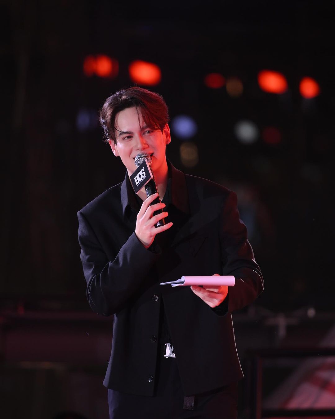 ไอซ์ - พาริส อินทรโกมาลย์สุต