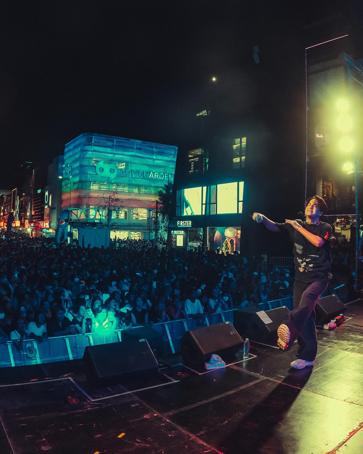 ไอซ์ - พาริส อินทรโกมาลย์สุต