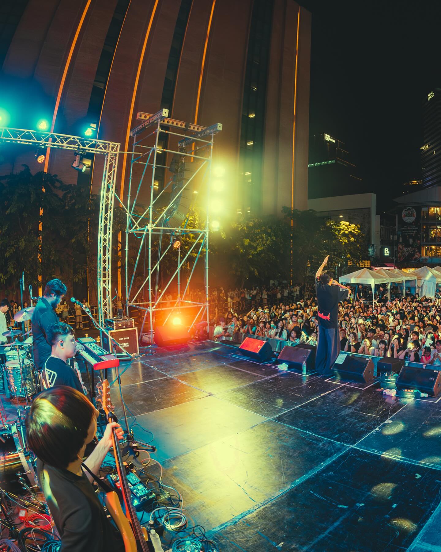 ไอซ์ - พาริส อินทรโกมาลย์สุต