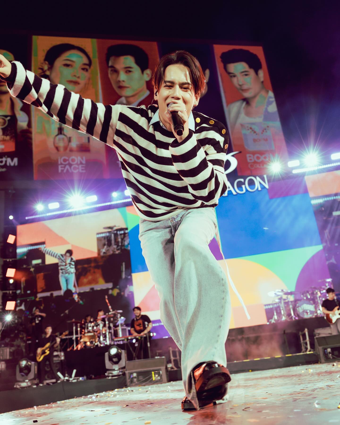 ไอซ์ - พาริส อินทรโกมาลย์สุต