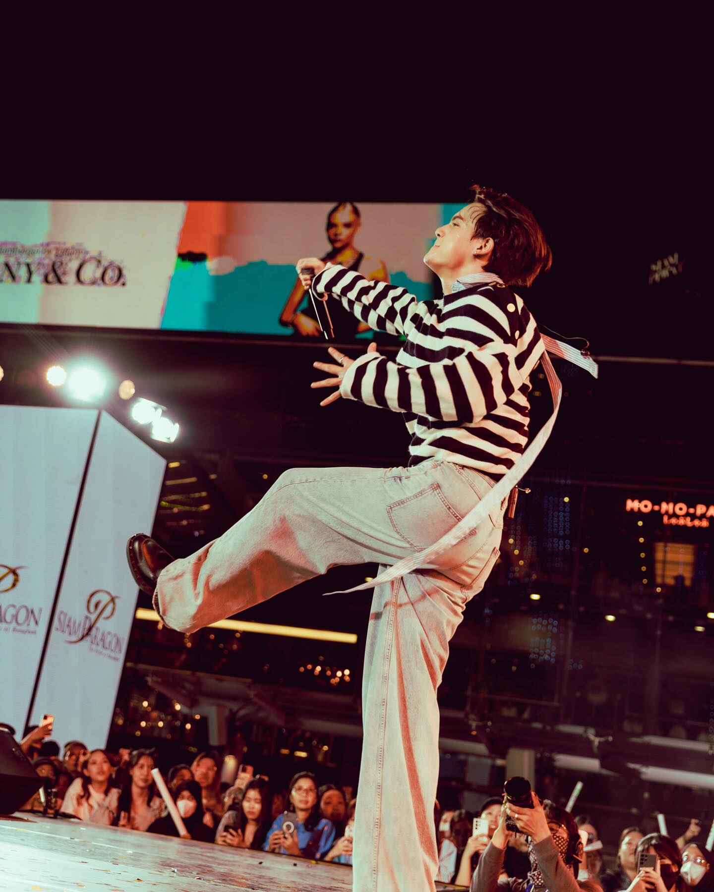 ไอซ์ - พาริส อินทรโกมาลย์สุต