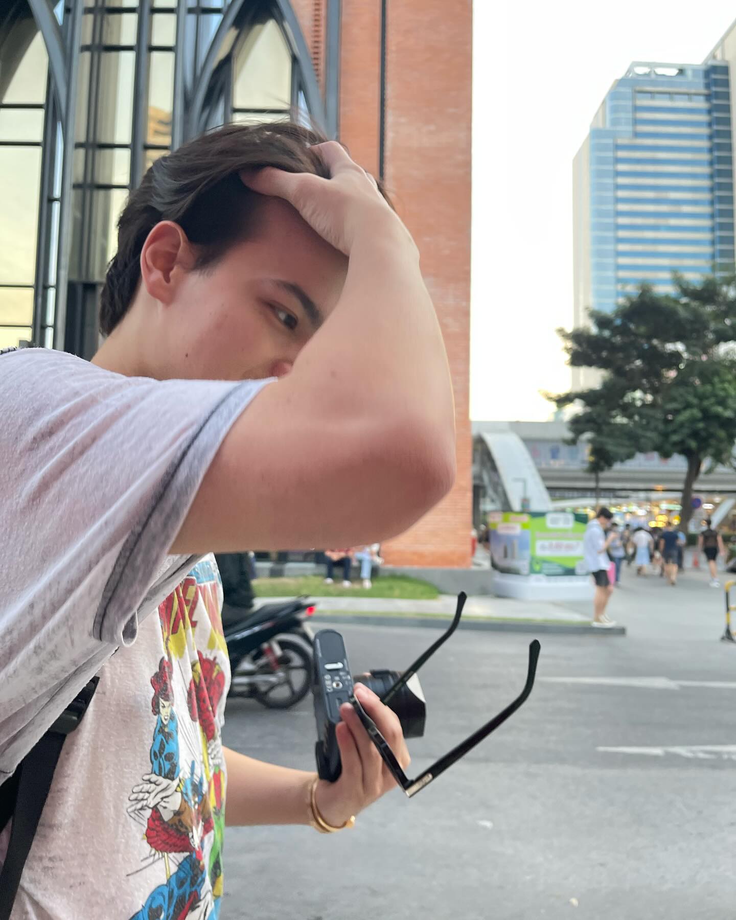 ไอซ์ - พาริส อินทรโกมาลย์สุต