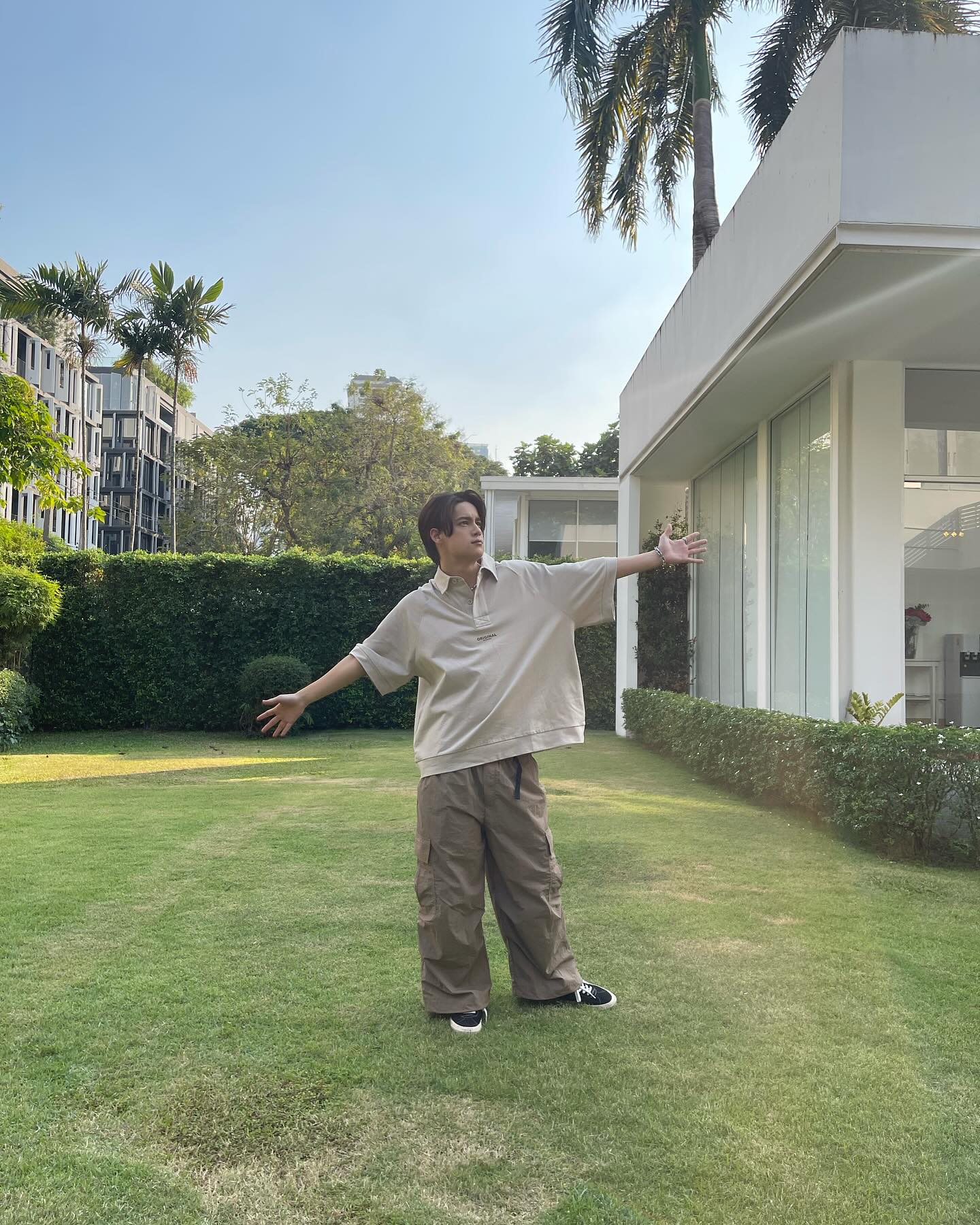 ไอซ์ - พาริส อินทรโกมาลย์สุต