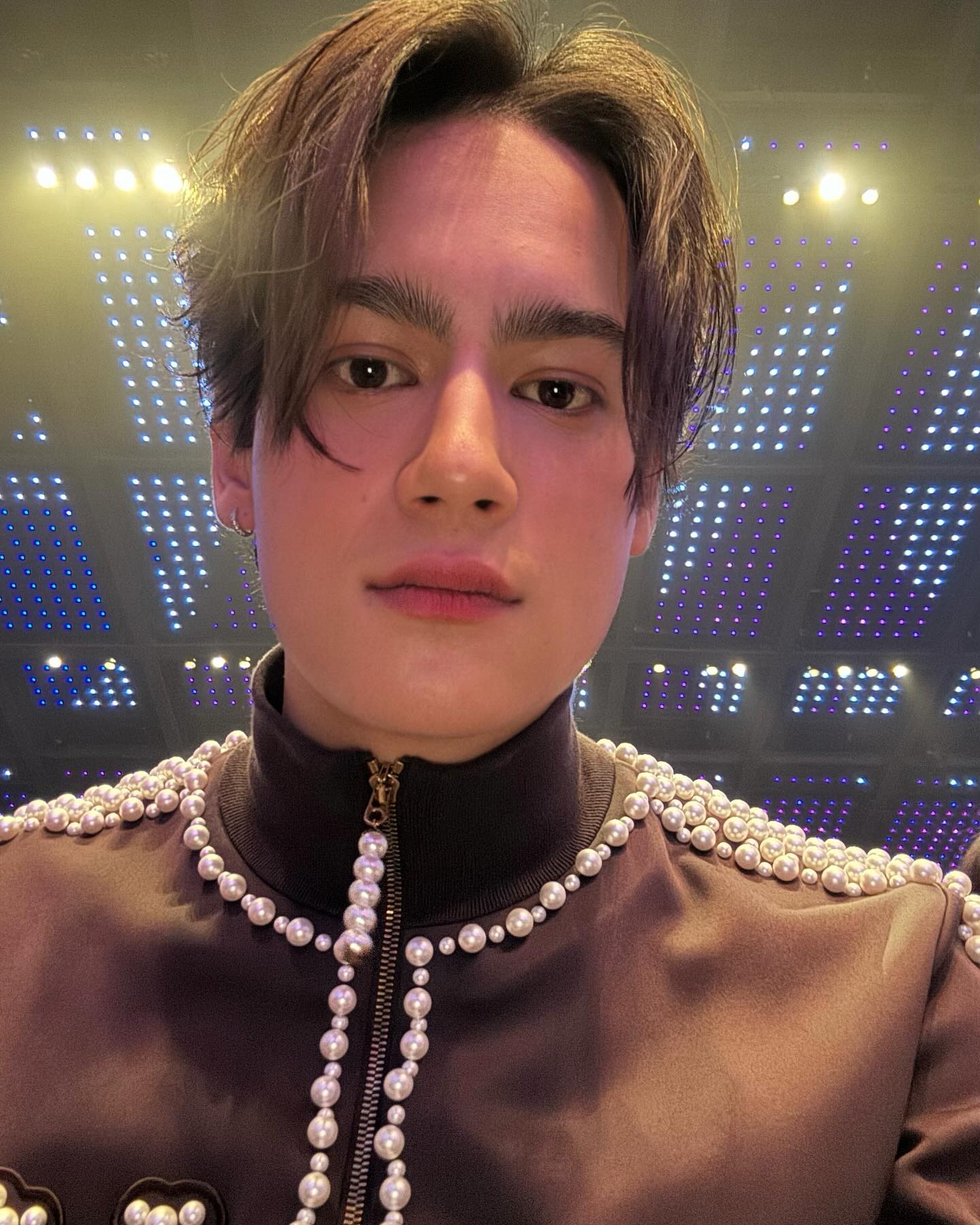 ไอซ์ - พาริส อินทรโกมาลย์สุต