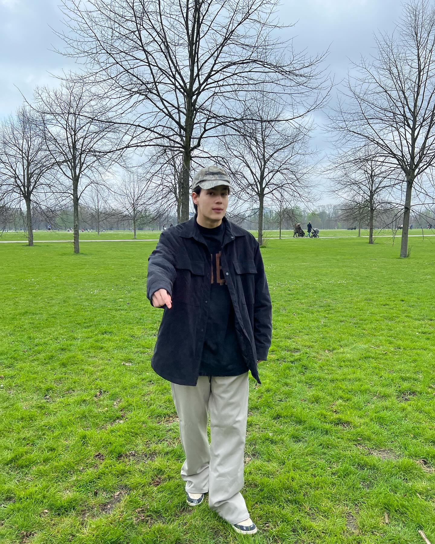 ไอซ์ - พาริส อินทรโกมาลย์สุต