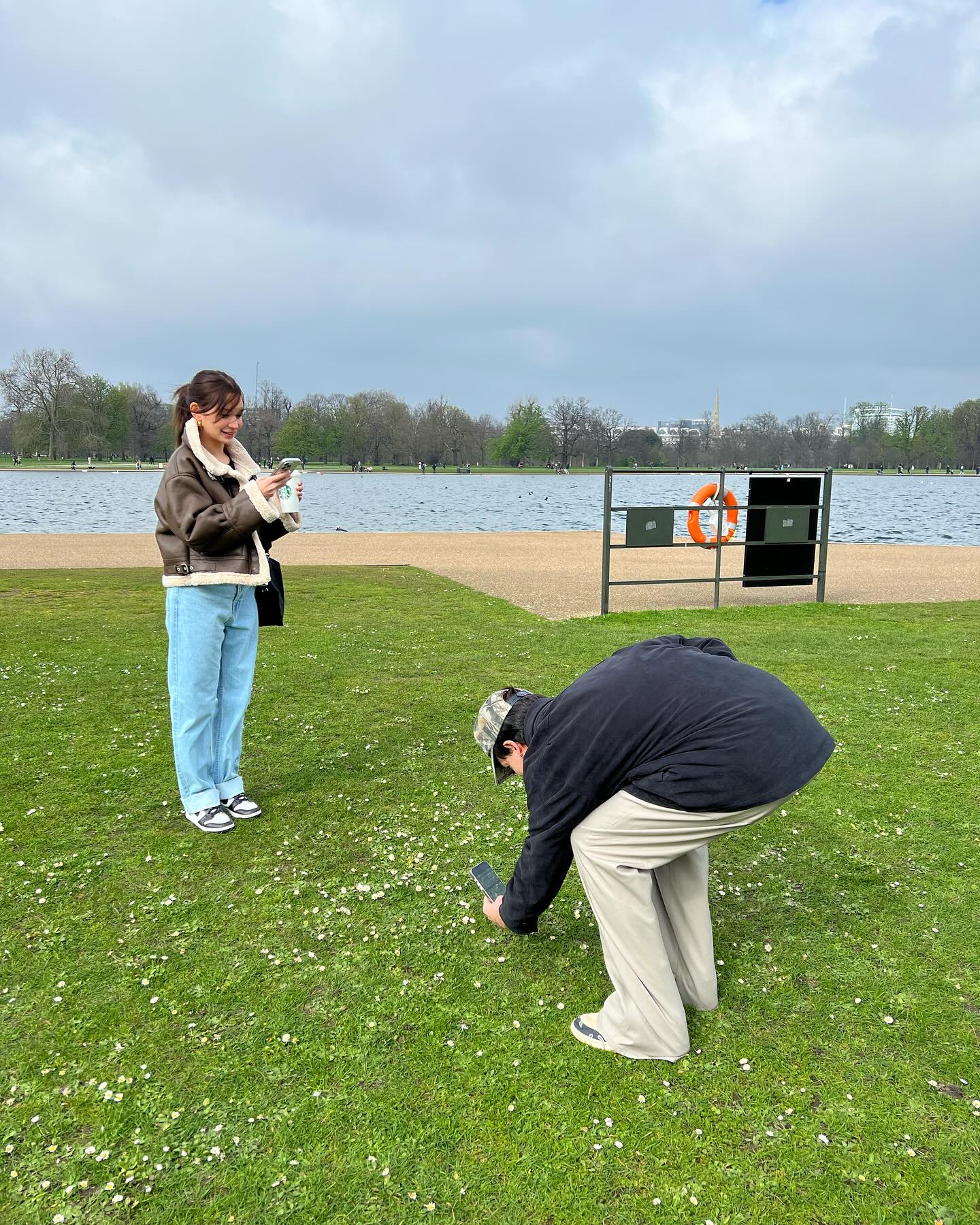 ไอซ์ - พาริส อินทรโกมาลย์สุต