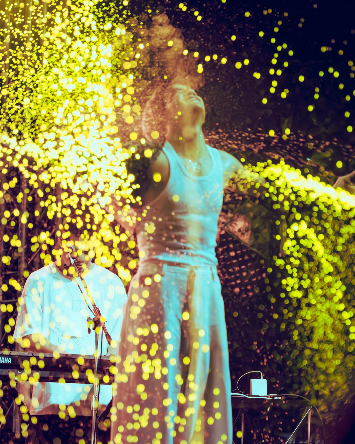 ไอซ์ - พาริส อินทรโกมาลย์สุต