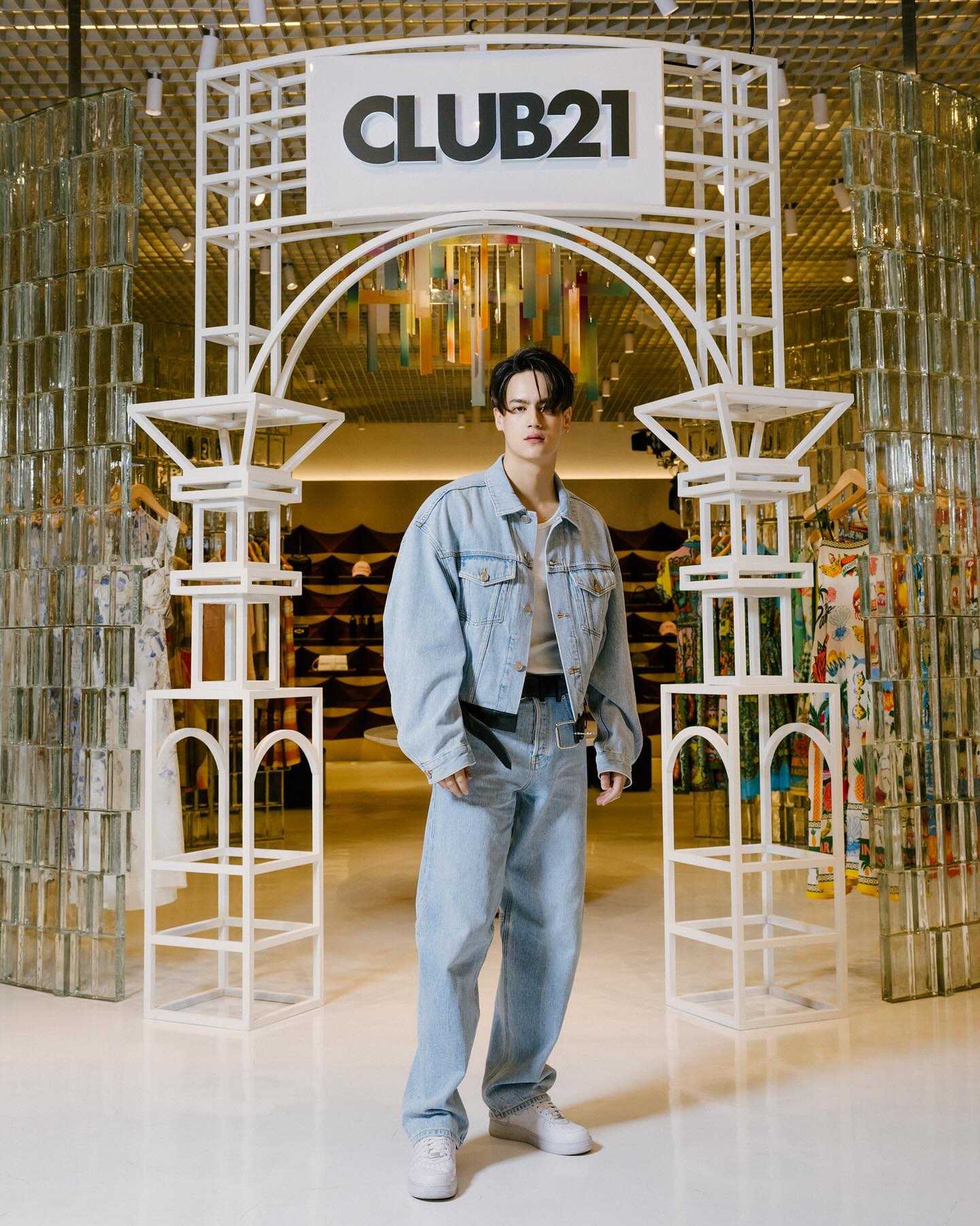 ไอซ์ - พาริส อินทรโกมาลย์สุต