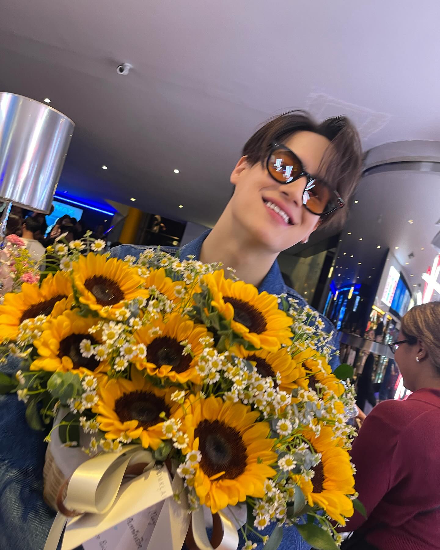 ไอซ์ - พาริส อินทรโกมาลย์สุต