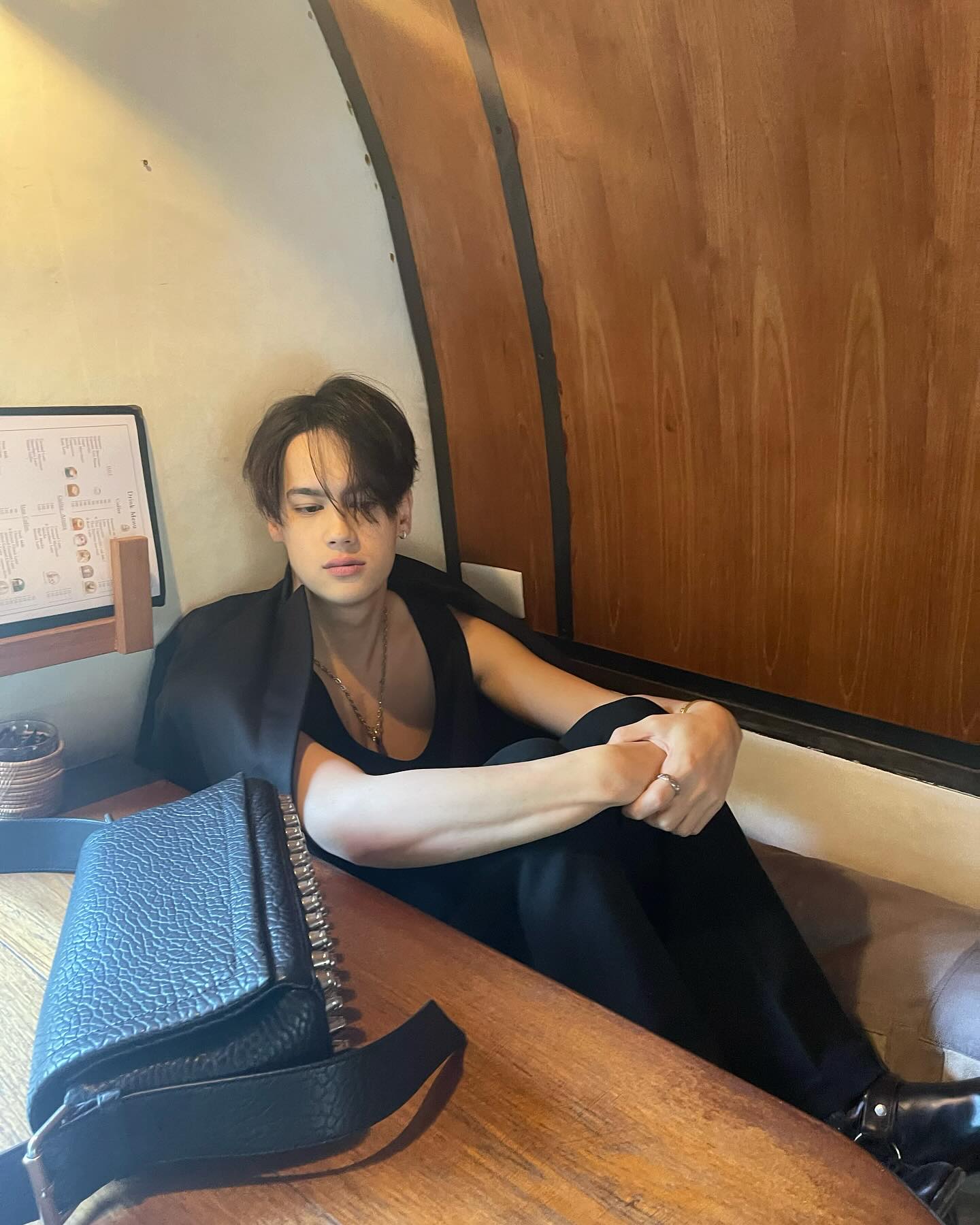 ไอซ์ - พาริส อินทรโกมาลย์สุต