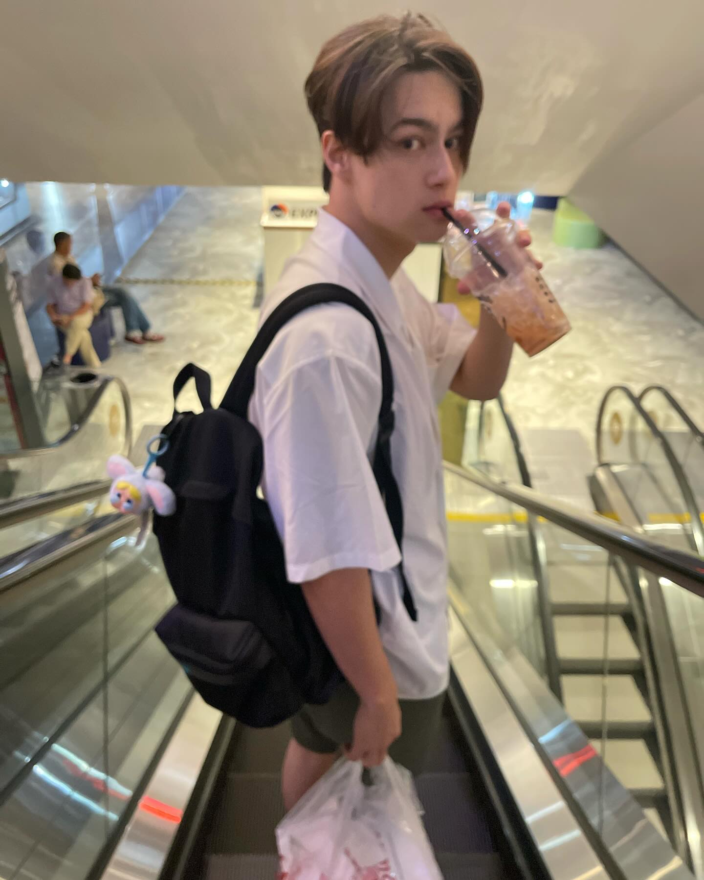 ไอซ์ - พาริส อินทรโกมาลย์สุต