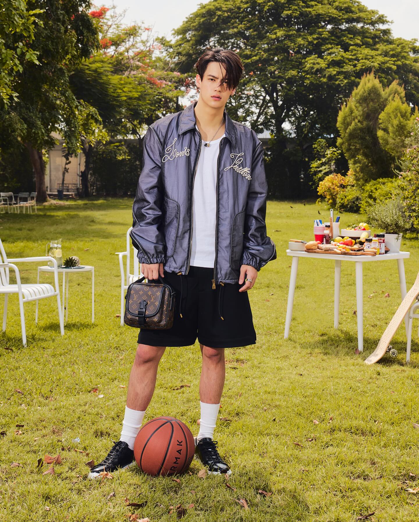 ไอซ์ - พาริส อินทรโกมาลย์สุต