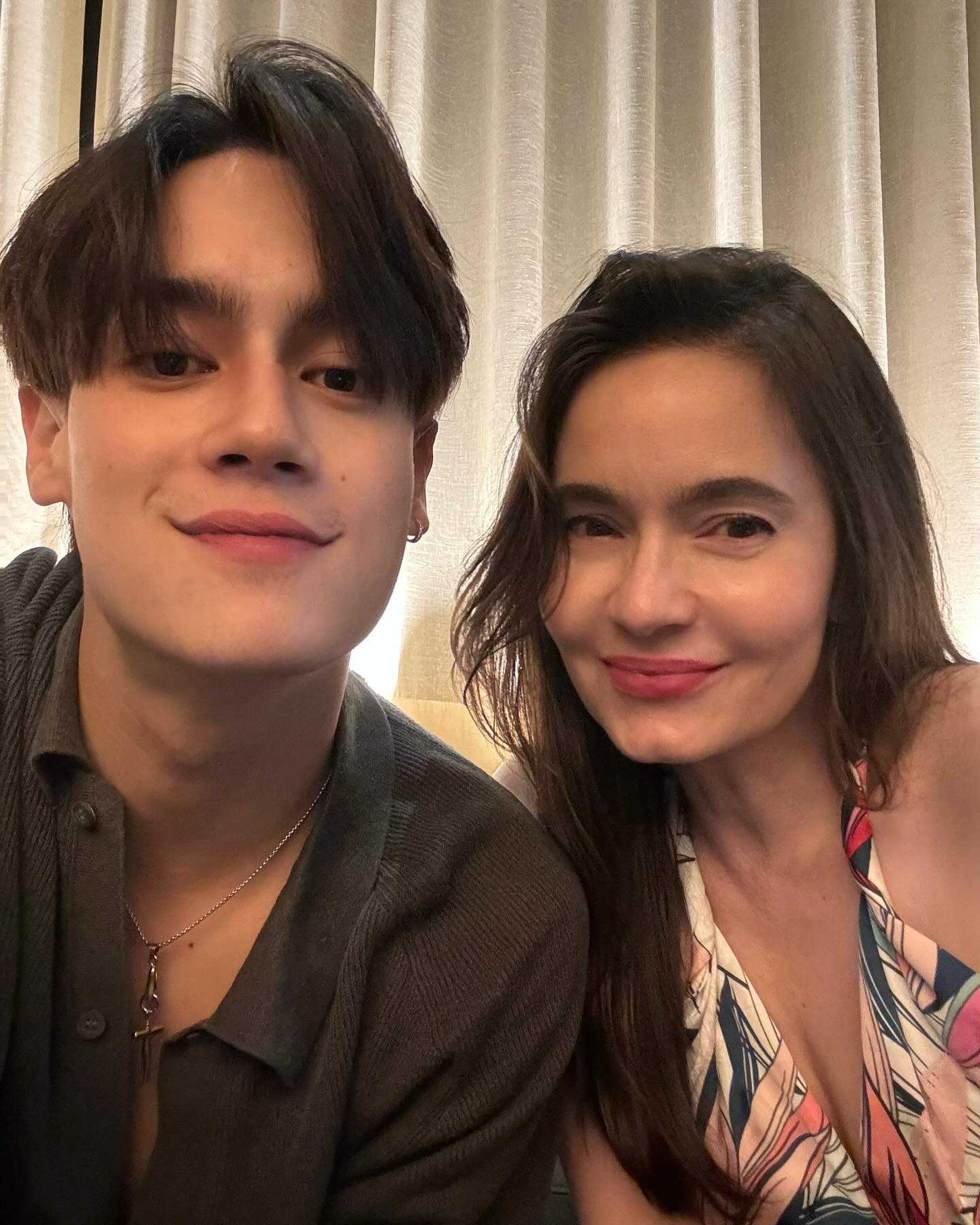 ไอซ์ - พาริส อินทรโกมาลย์สุต