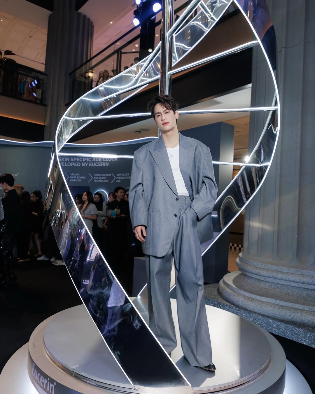 ไอซ์ - พาริส อินทรโกมาลย์สุต