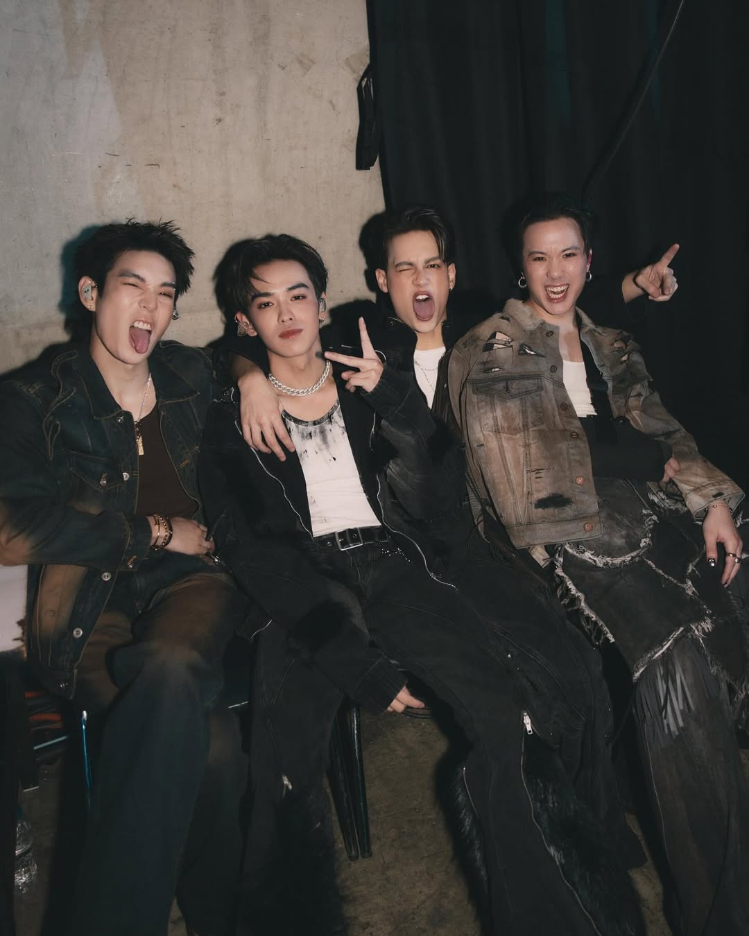 ไอซ์ - พาริส อินทรโกมาลย์สุต
