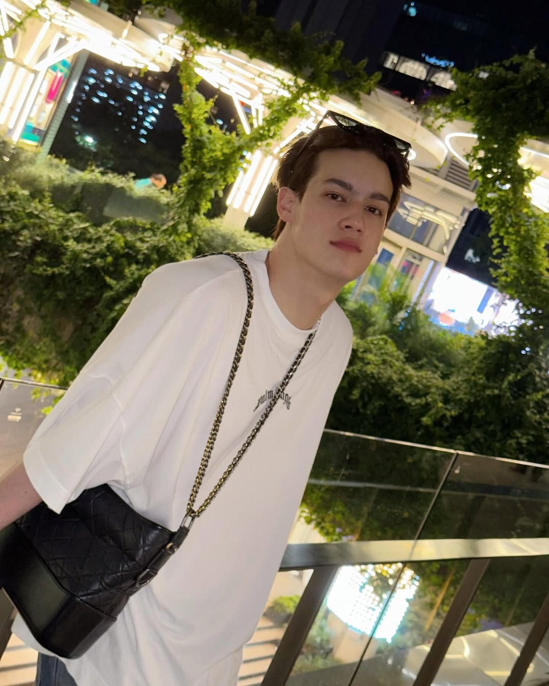 ไอซ์ - พาริส อินทรโกมาลย์สุต