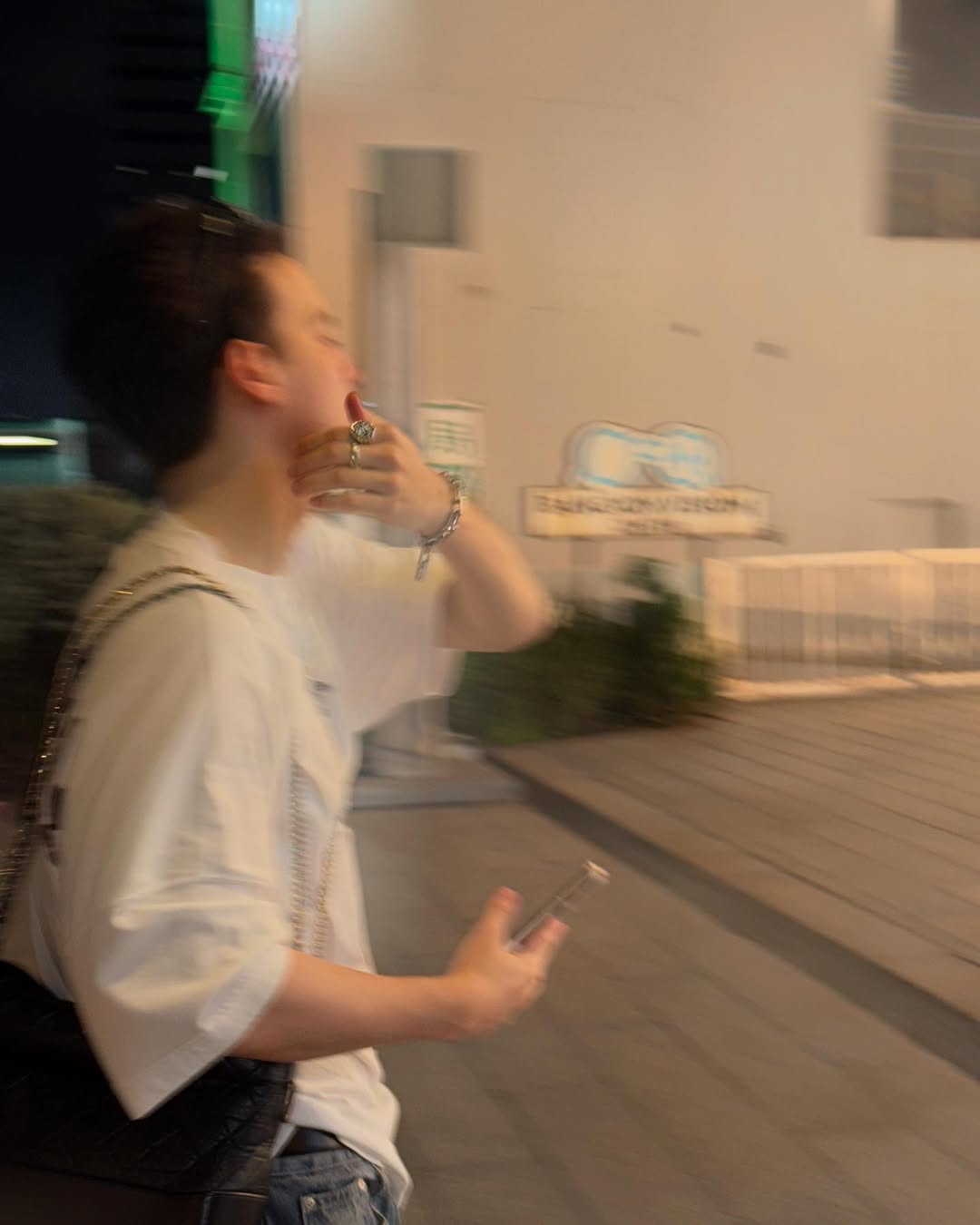 ไอซ์ - พาริส อินทรโกมาลย์สุต