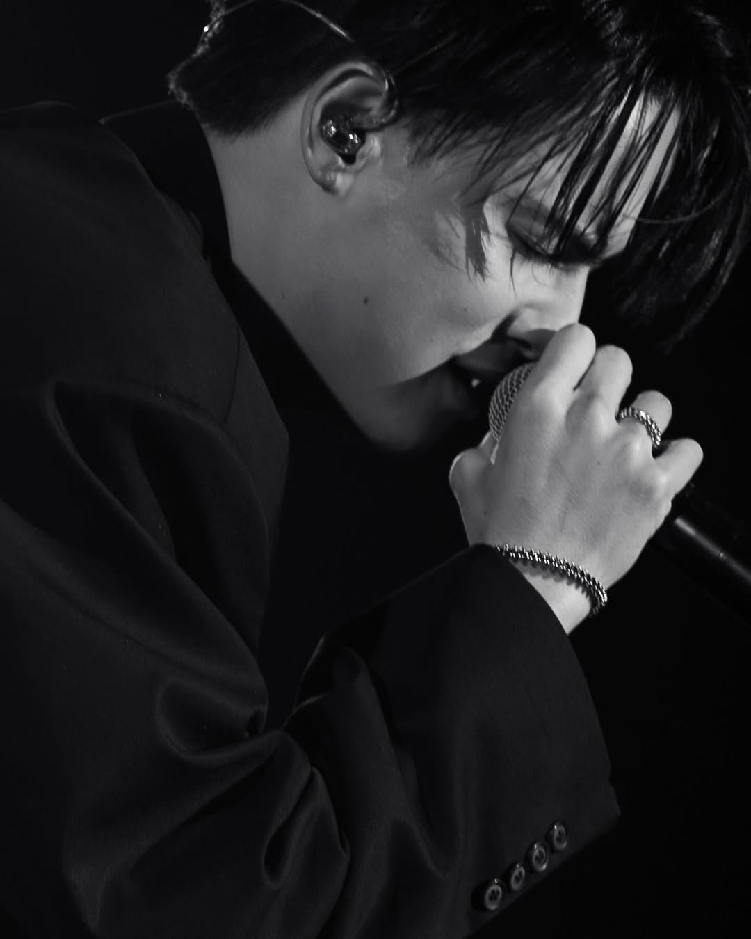 ไอซ์ - พาริส อินทรโกมาลย์สุต