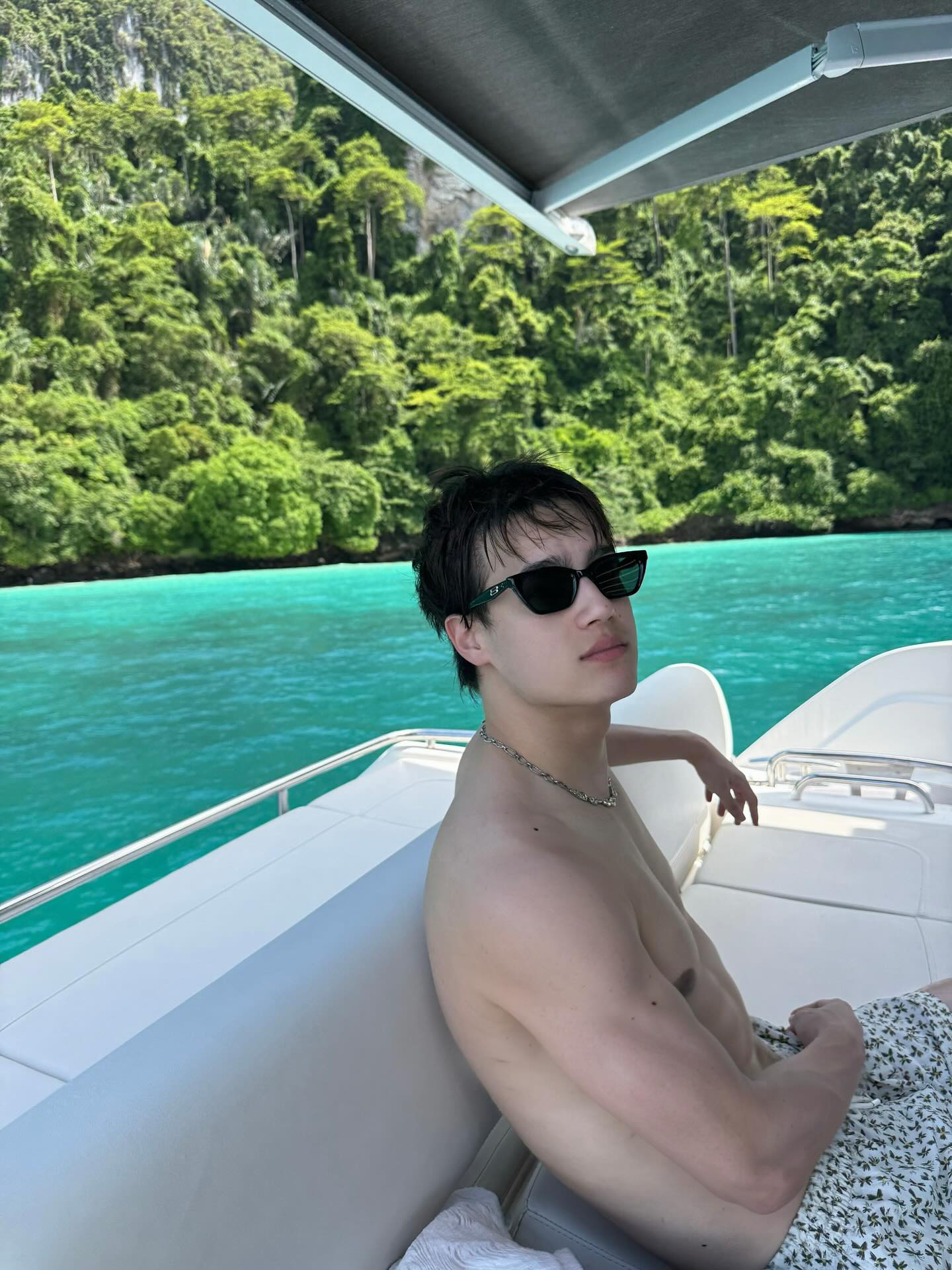 ไอซ์ - พาริส อินทรโกมาลย์สุต