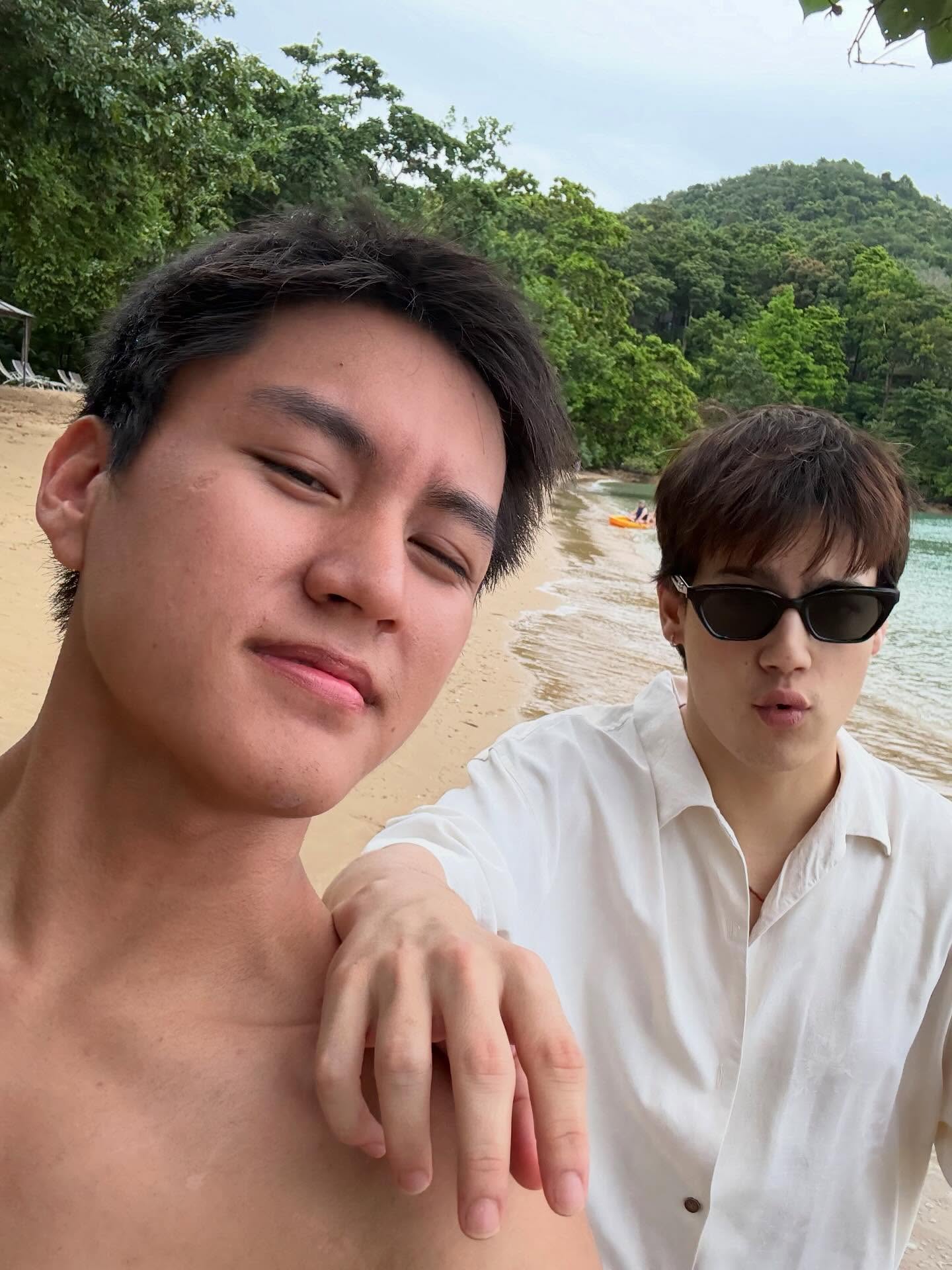 ไอซ์ - พาริส อินทรโกมาลย์สุต