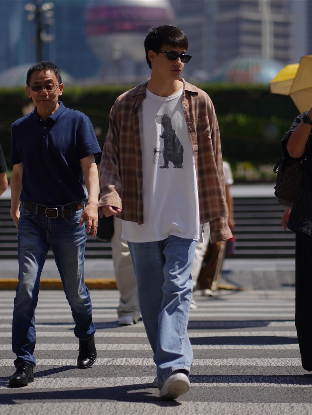 ไอซ์ - พาริส อินทรโกมาลย์สุต