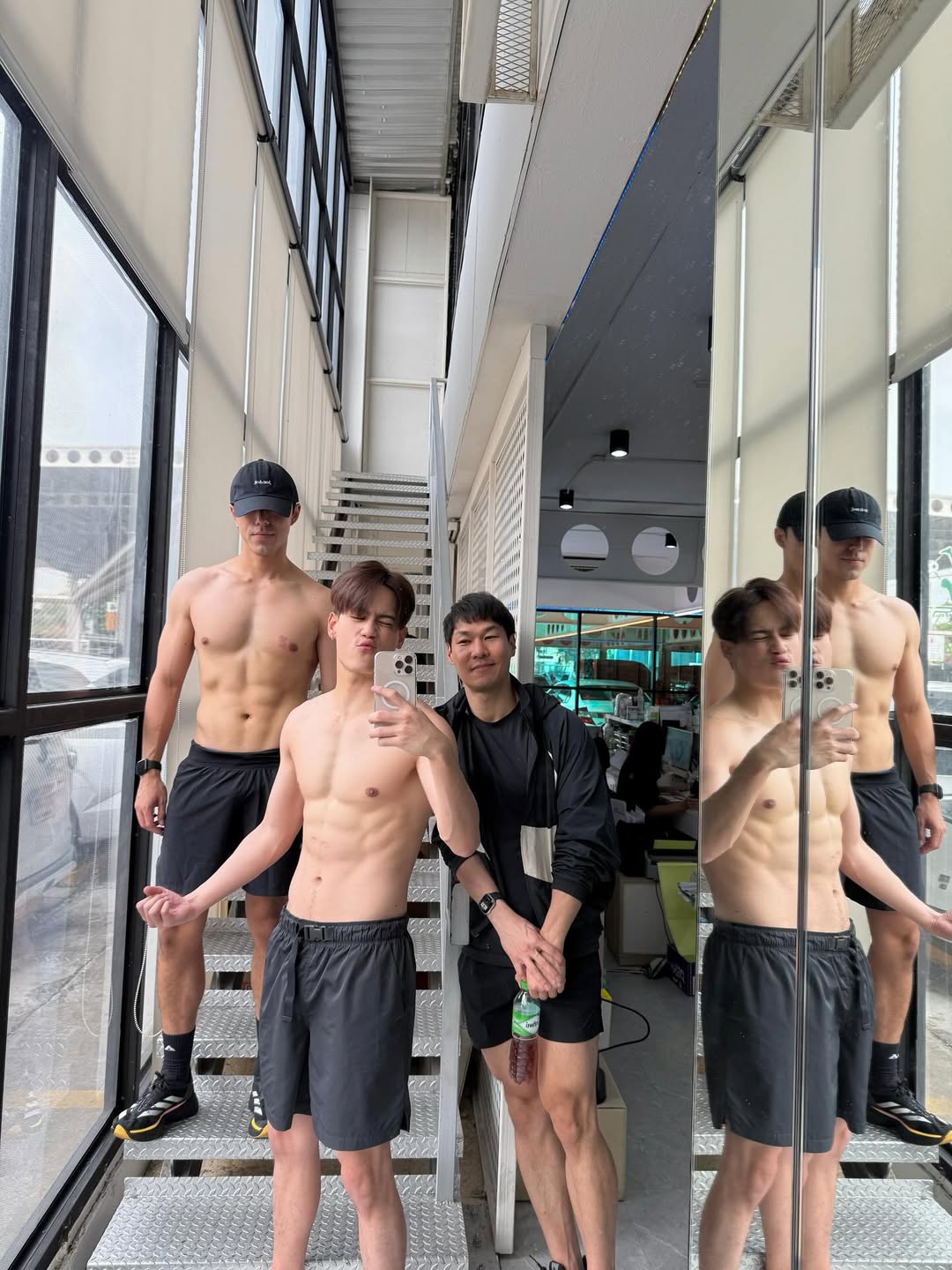 ไอซ์ - พาริส อินทรโกมาลย์สุต