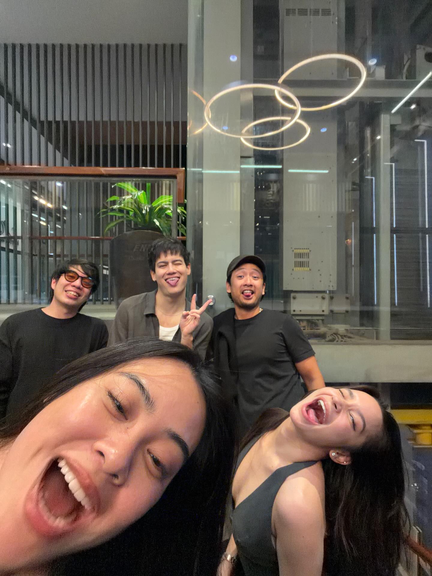 ไอซ์ - พาริส อินทรโกมาลย์สุต