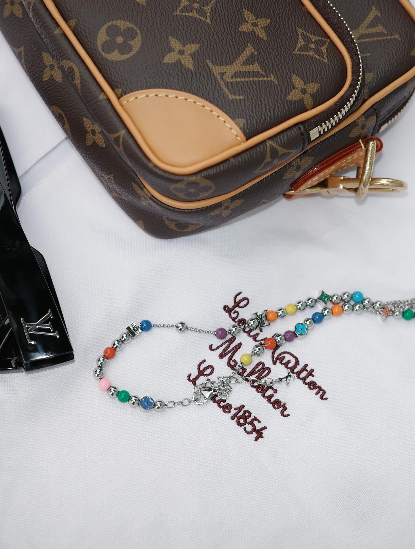 ไอซ์ - พาริส อินทรโกมาลย์สุต