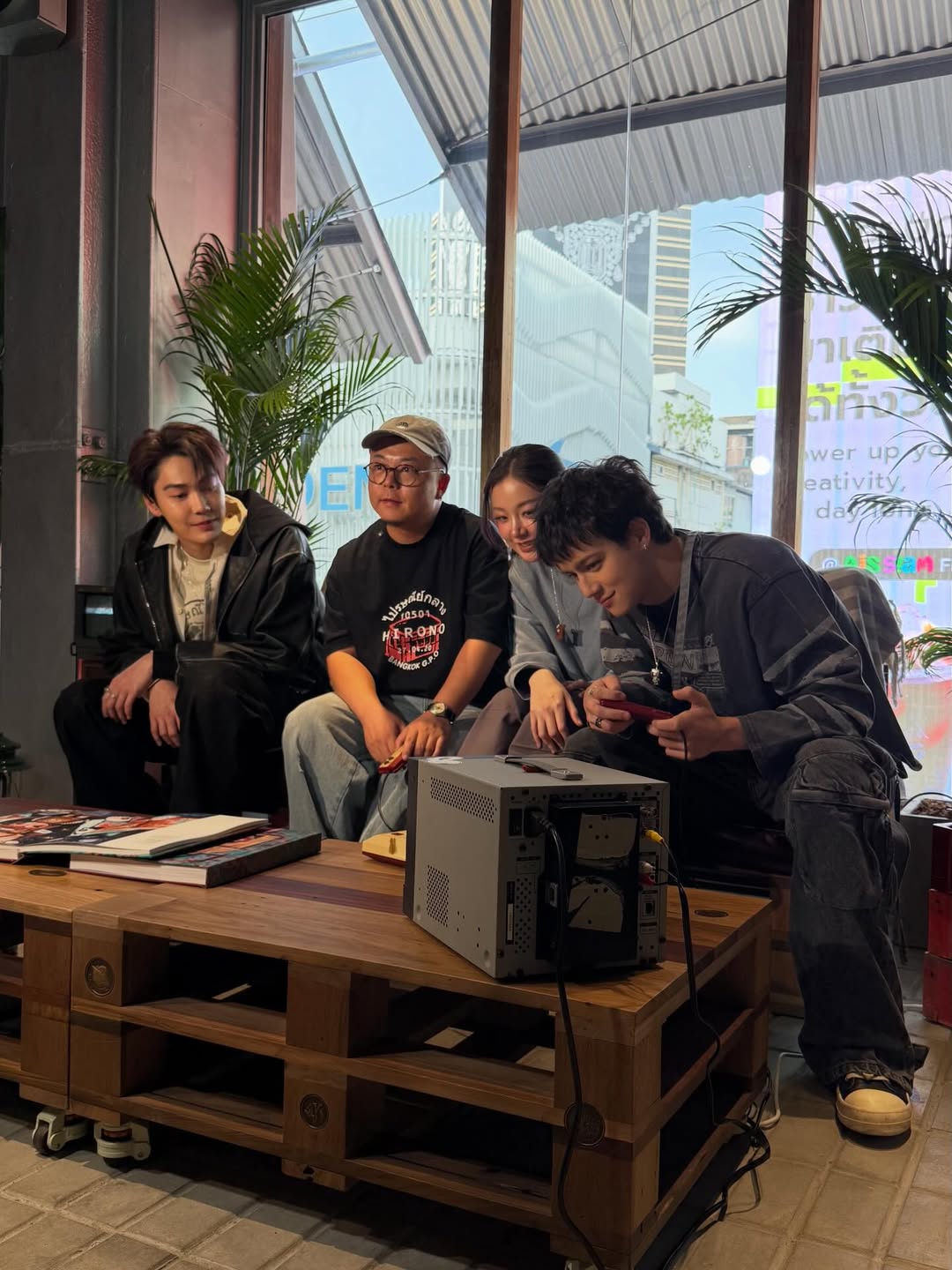 ไอซ์ - พาริส อินทรโกมาลย์สุต