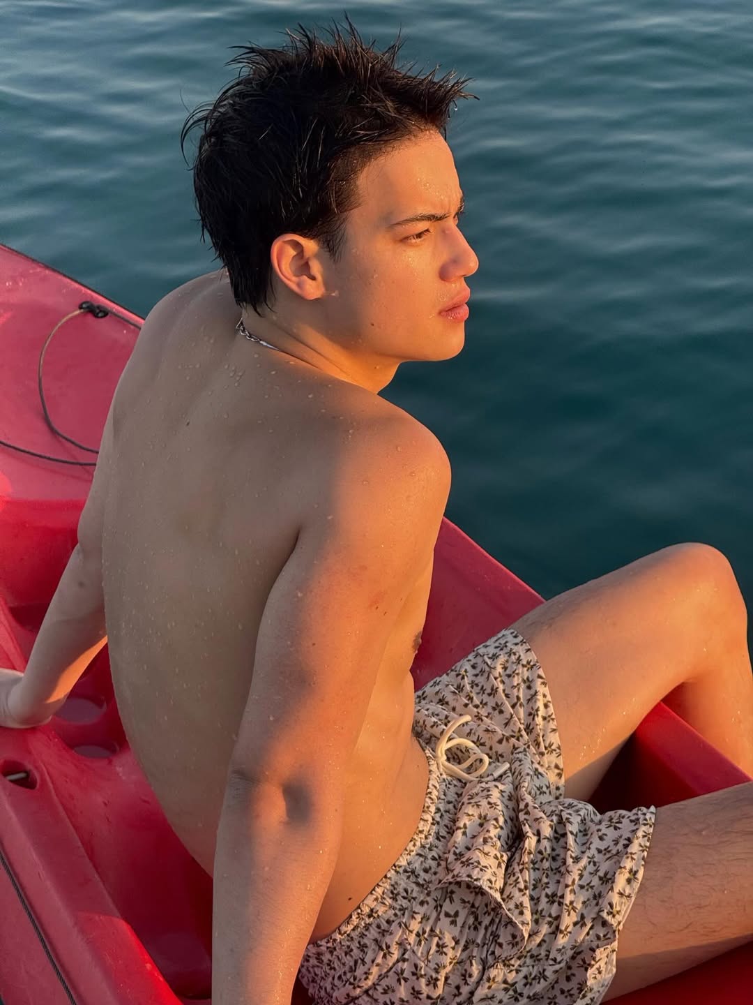 ไอซ์ - พาริส อินทรโกมาลย์สุต