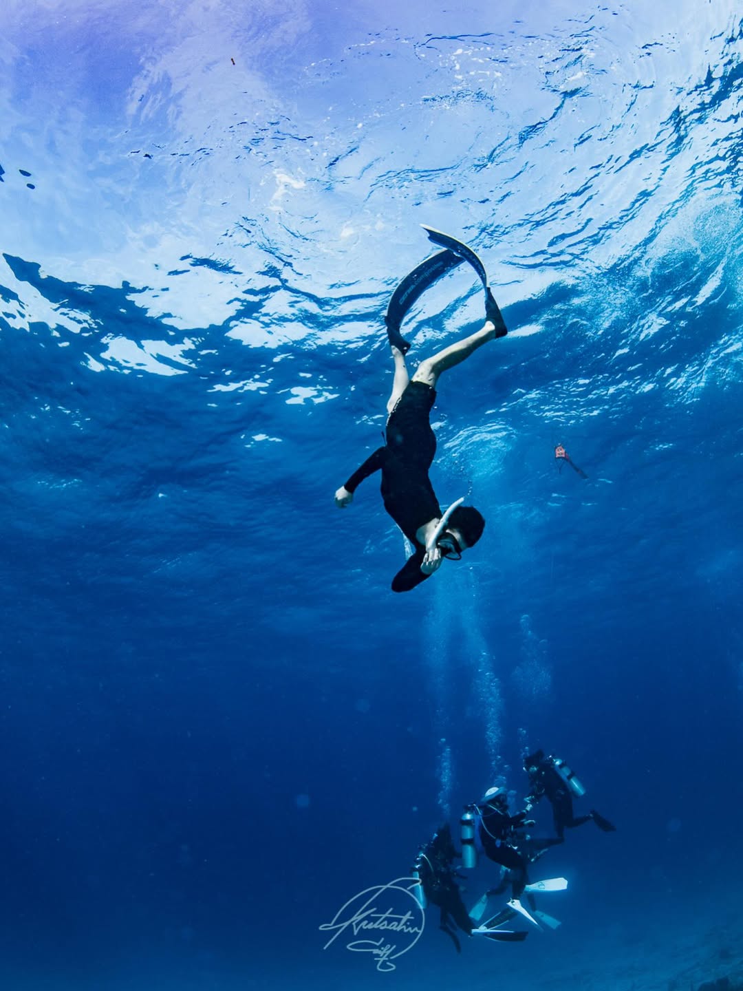 ไอซ์ - พาริส อินทรโกมาลย์สุต