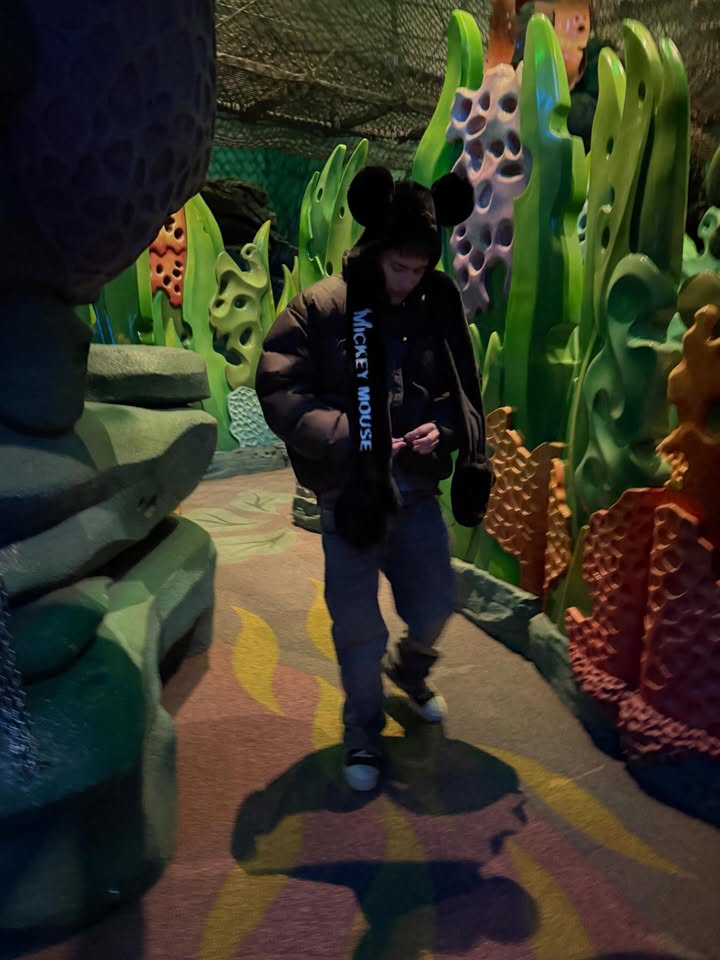 ไอซ์ - พาริส อินทรโกมาลย์สุต