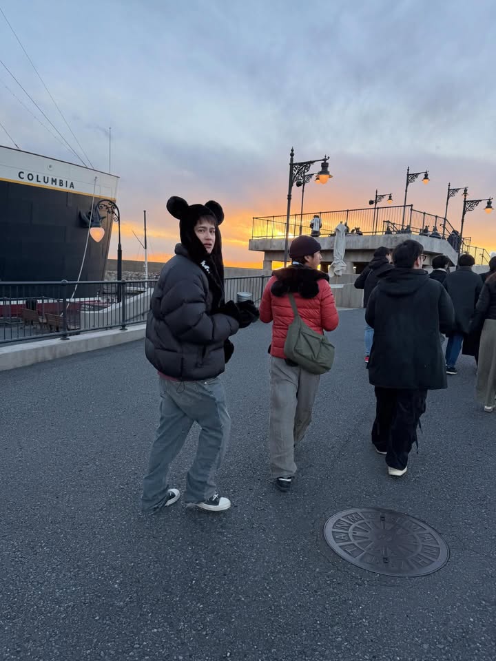 ไอซ์ - พาริส อินทรโกมาลย์สุต