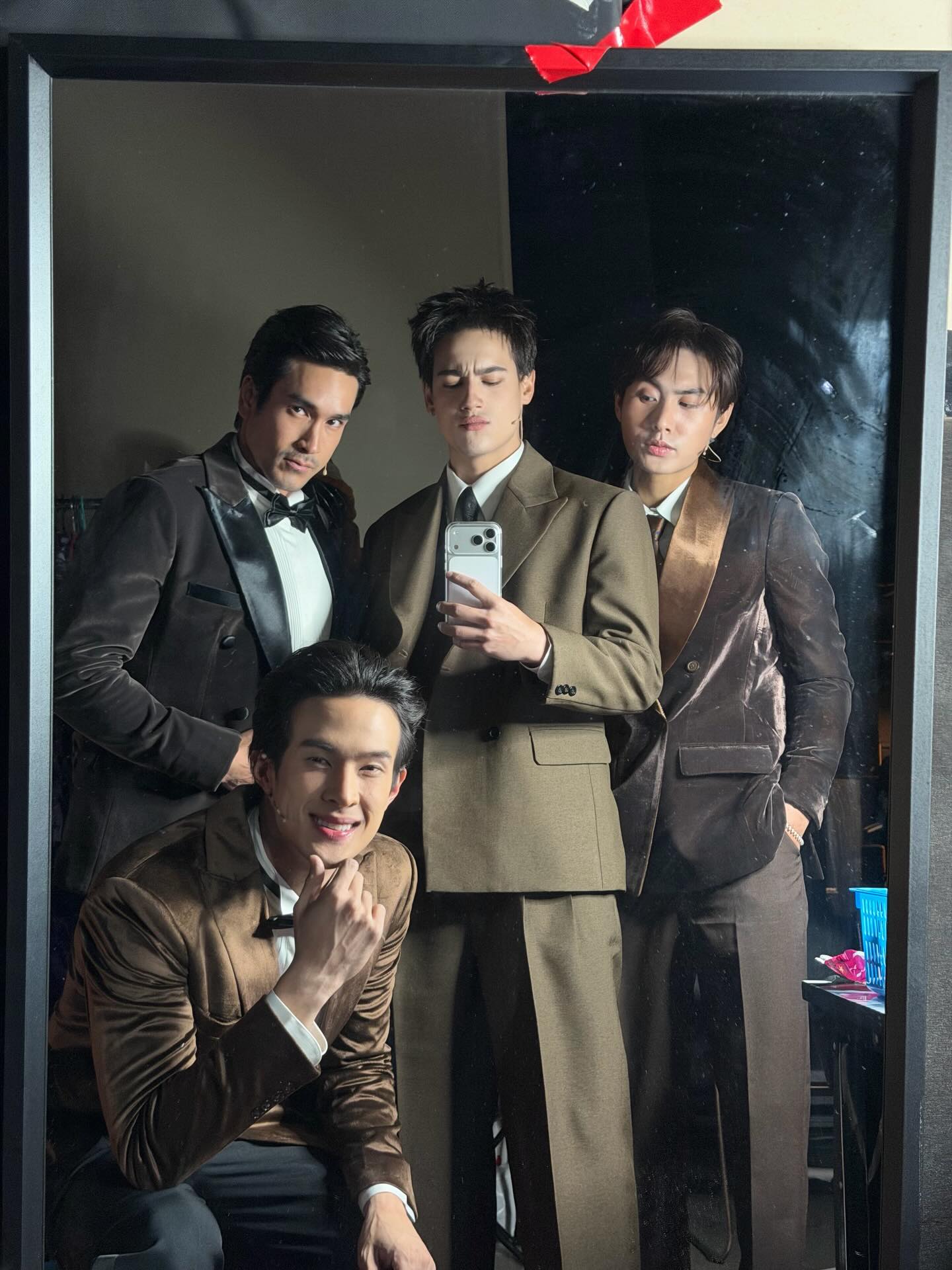 ไอซ์ - พาริส อินทรโกมาลย์สุต