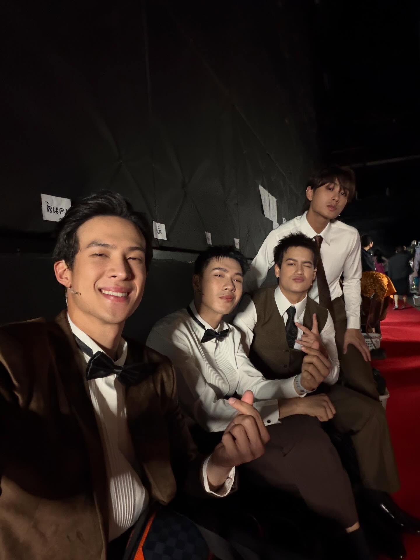 ไอซ์ - พาริส อินทรโกมาลย์สุต