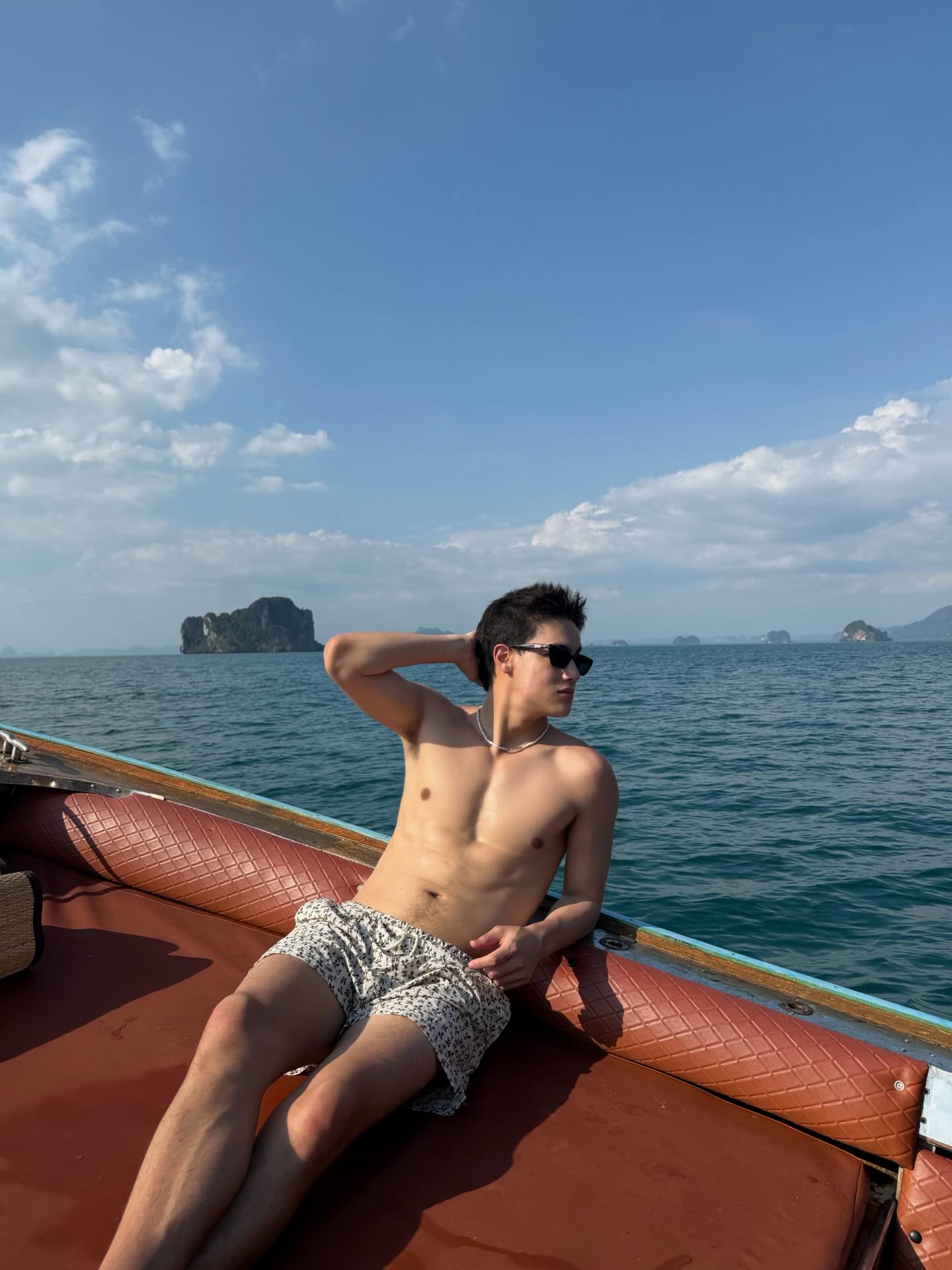 ไอซ์ - พาริส อินทรโกมาลย์สุต