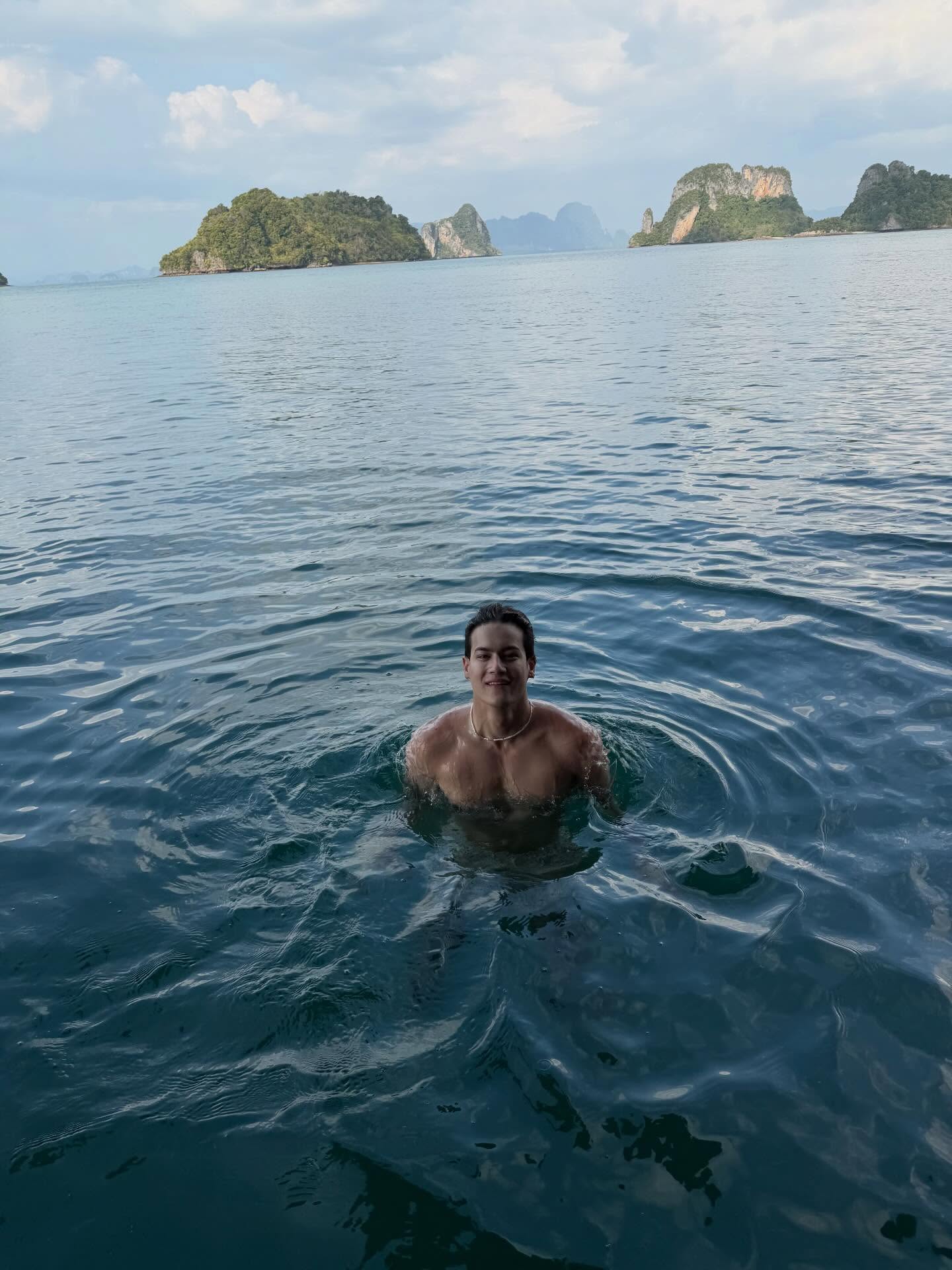 ไอซ์ - พาริส อินทรโกมาลย์สุต