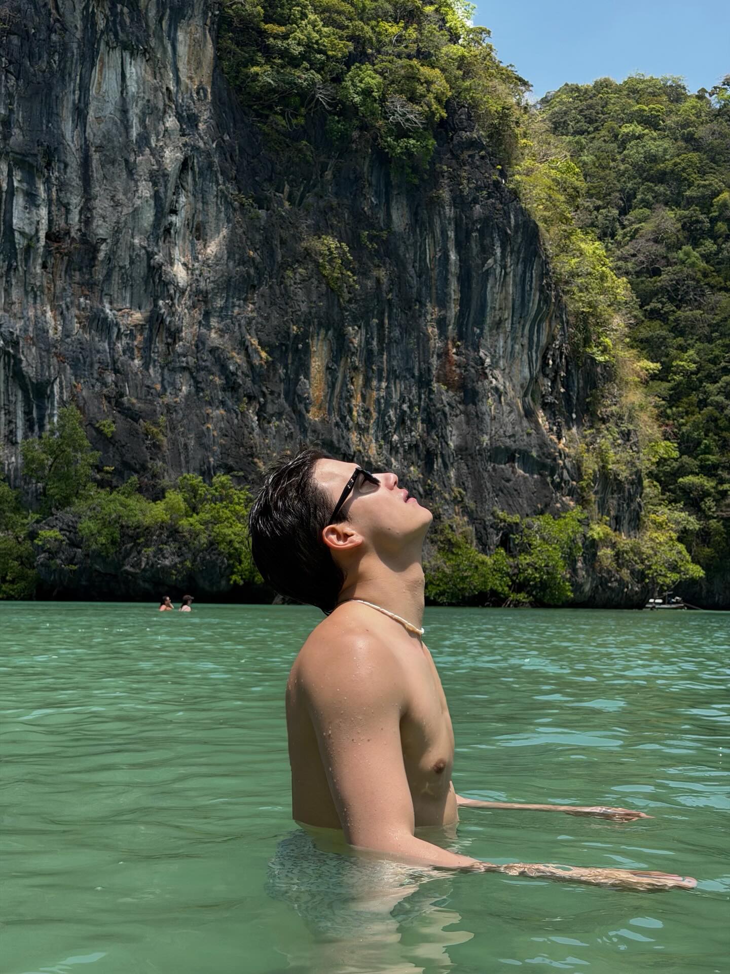 ไอซ์ - พาริส อินทรโกมาลย์สุต