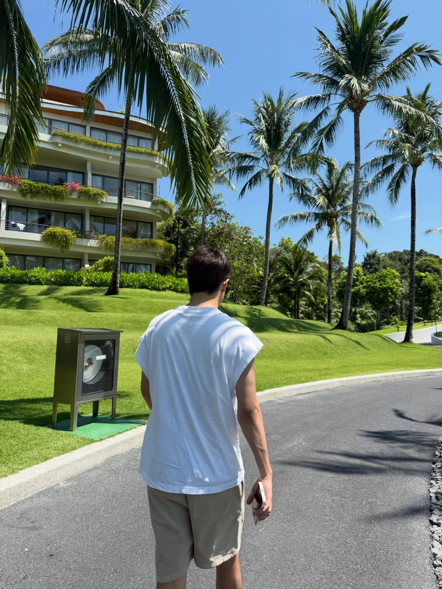 ไอซ์ - พาริส อินทรโกมาลย์สุต