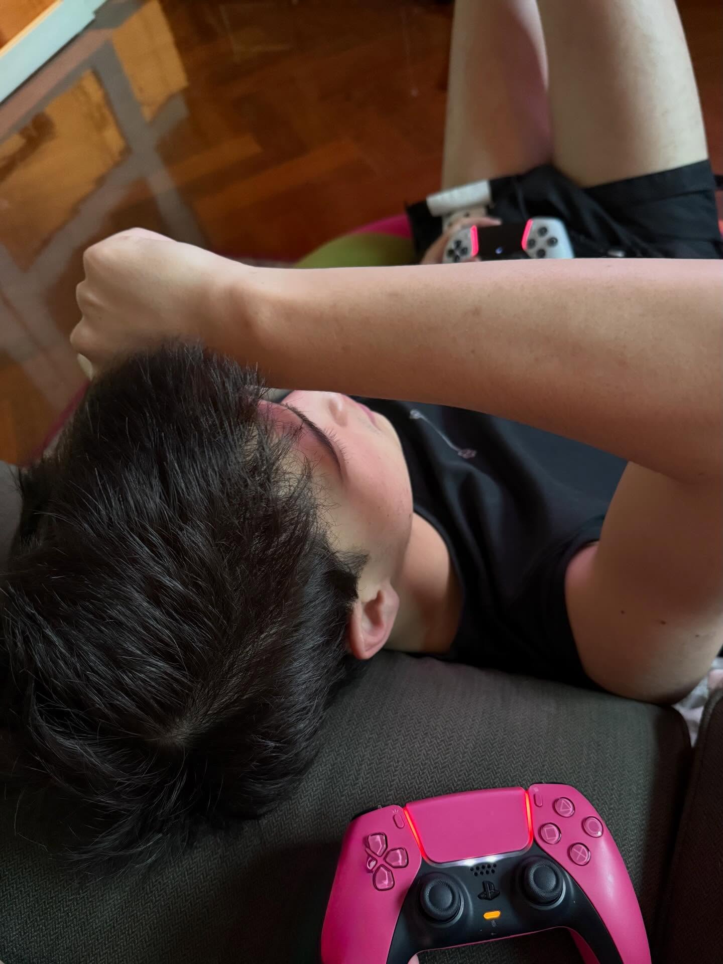 ไอซ์ - พาริส อินทรโกมาลย์สุต