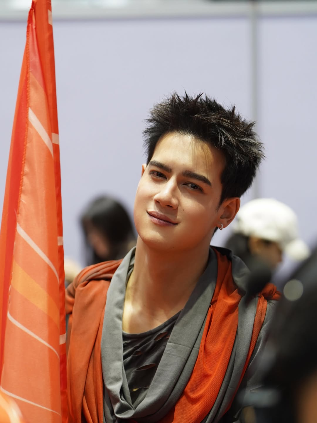 ไอซ์ - พาริส อินทรโกมาลย์สุต