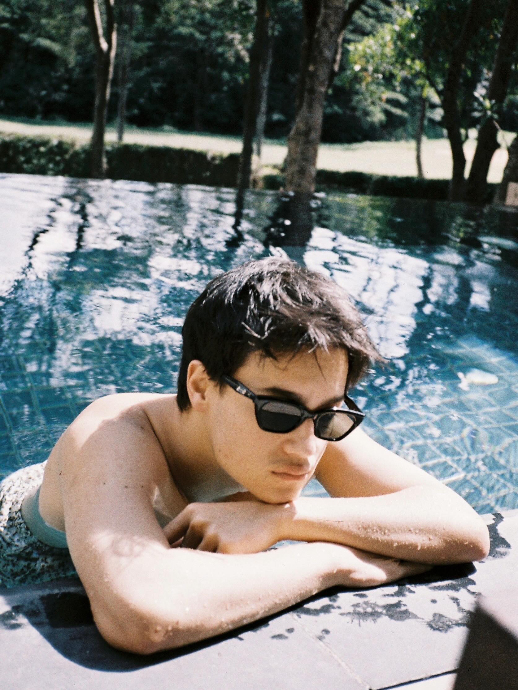 ไอซ์ - พาริส อินทรโกมาลย์สุต
