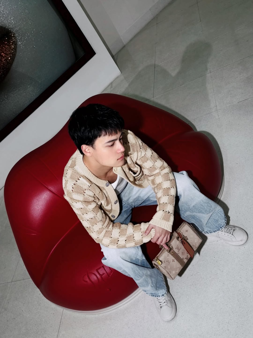 ไอซ์ - พาริส อินทรโกมาลย์สุต