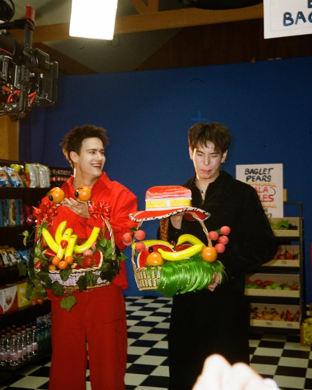 ไอซ์ - พาริส อินทรโกมาลย์สุต