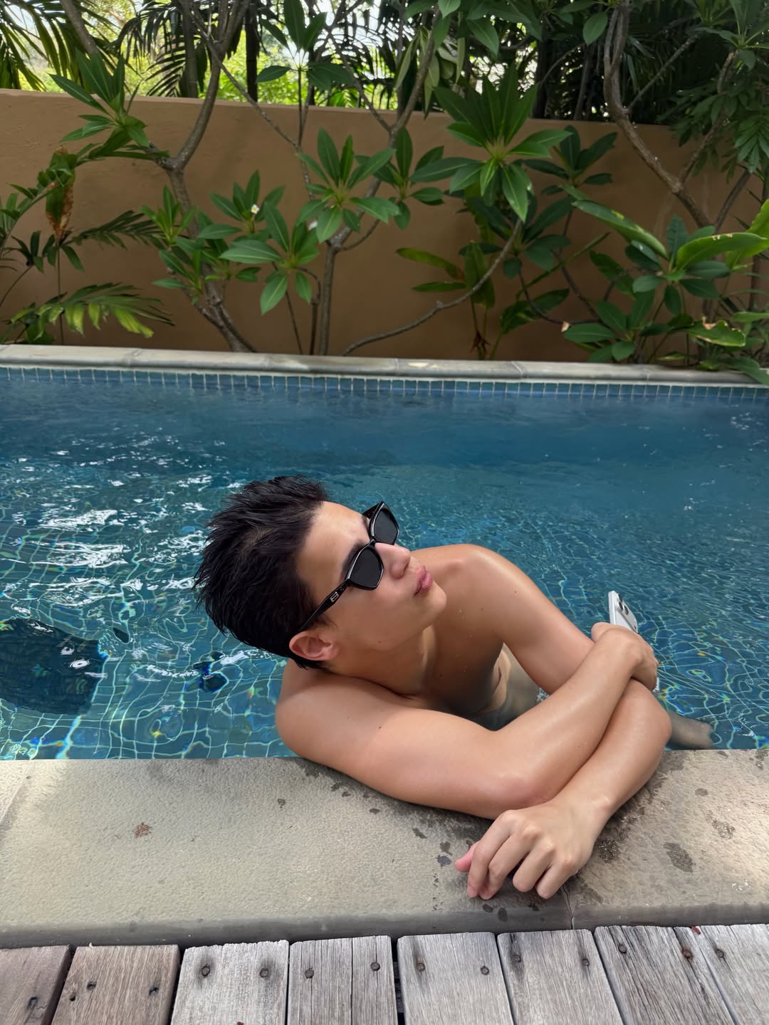 ไอซ์ - พาริส อินทรโกมาลย์สุต