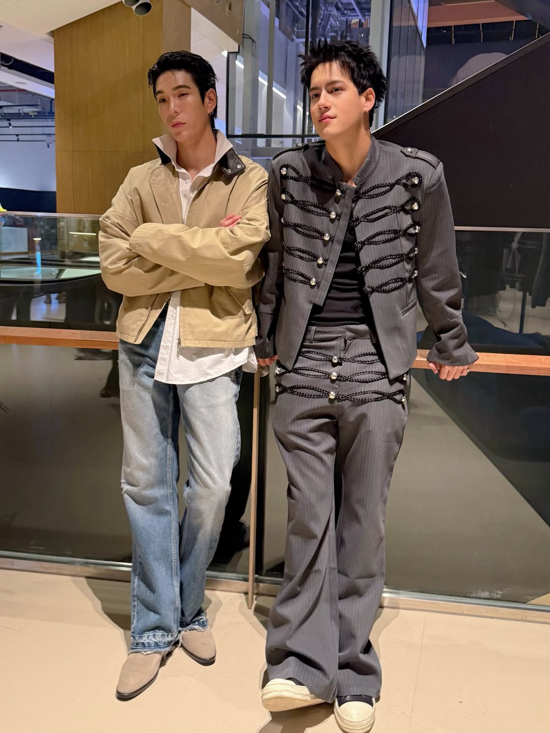 ไอซ์ - พาริส อินทรโกมาลย์สุต