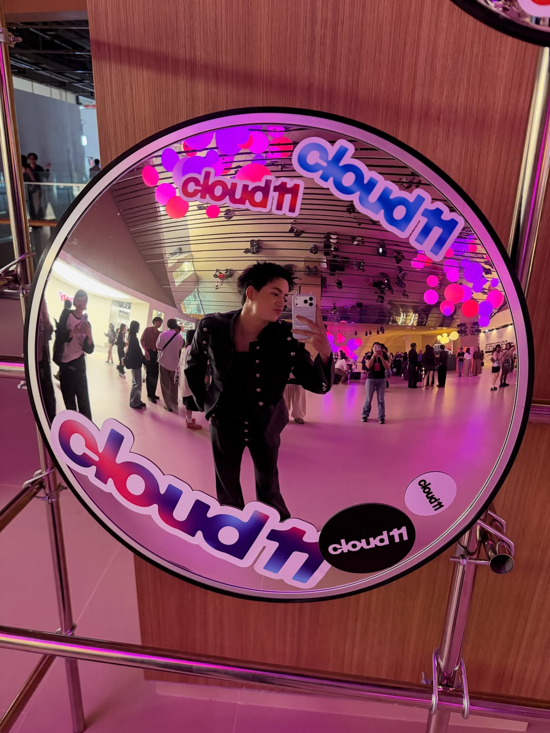 ไอซ์ - พาริส อินทรโกมาลย์สุต