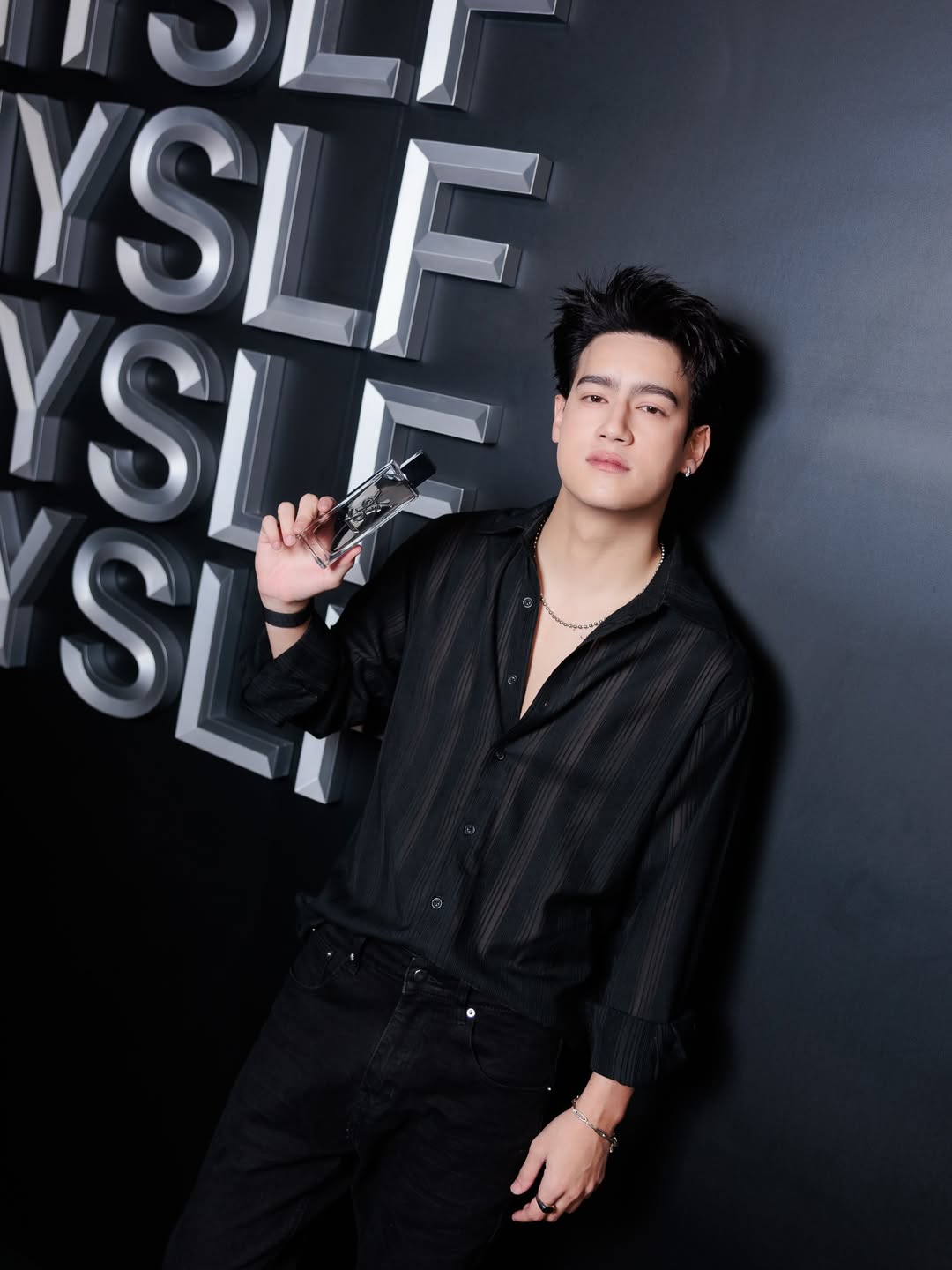 ไอซ์ - พาริส อินทรโกมาลย์สุต