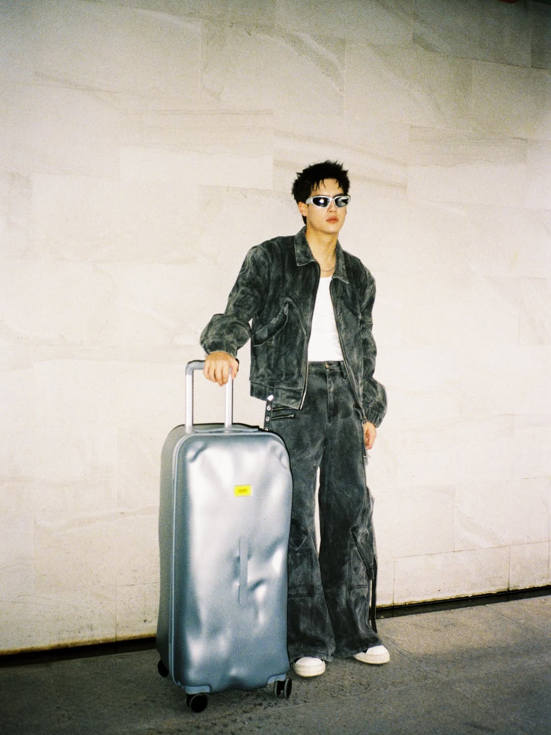 ไอซ์ - พาริส อินทรโกมาลย์สุต